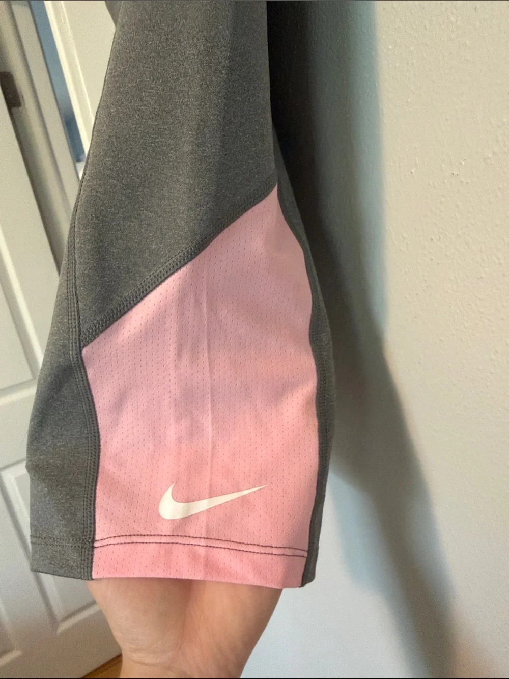 Nike stretchy gray